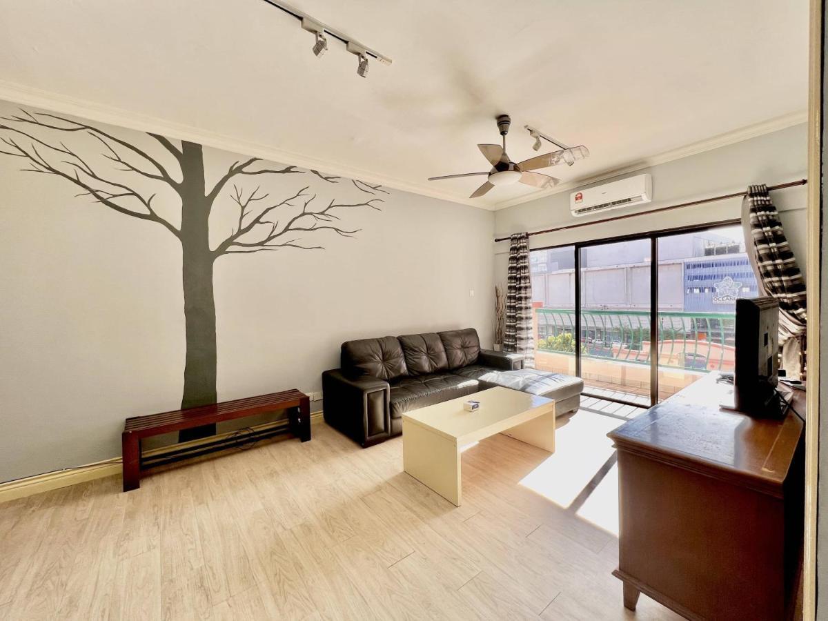 Marina Court Vacation Home 3 Bedrooms - Kota Kinabalu Ngoại thất bức ảnh