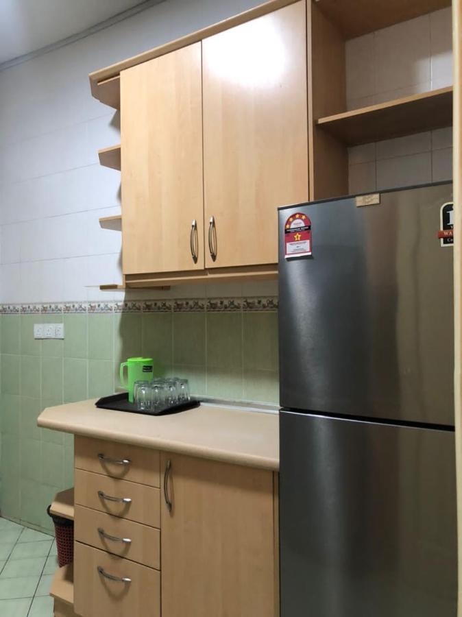 Marina Court Vacation Home 3 Bedrooms - Kota Kinabalu Ngoại thất bức ảnh