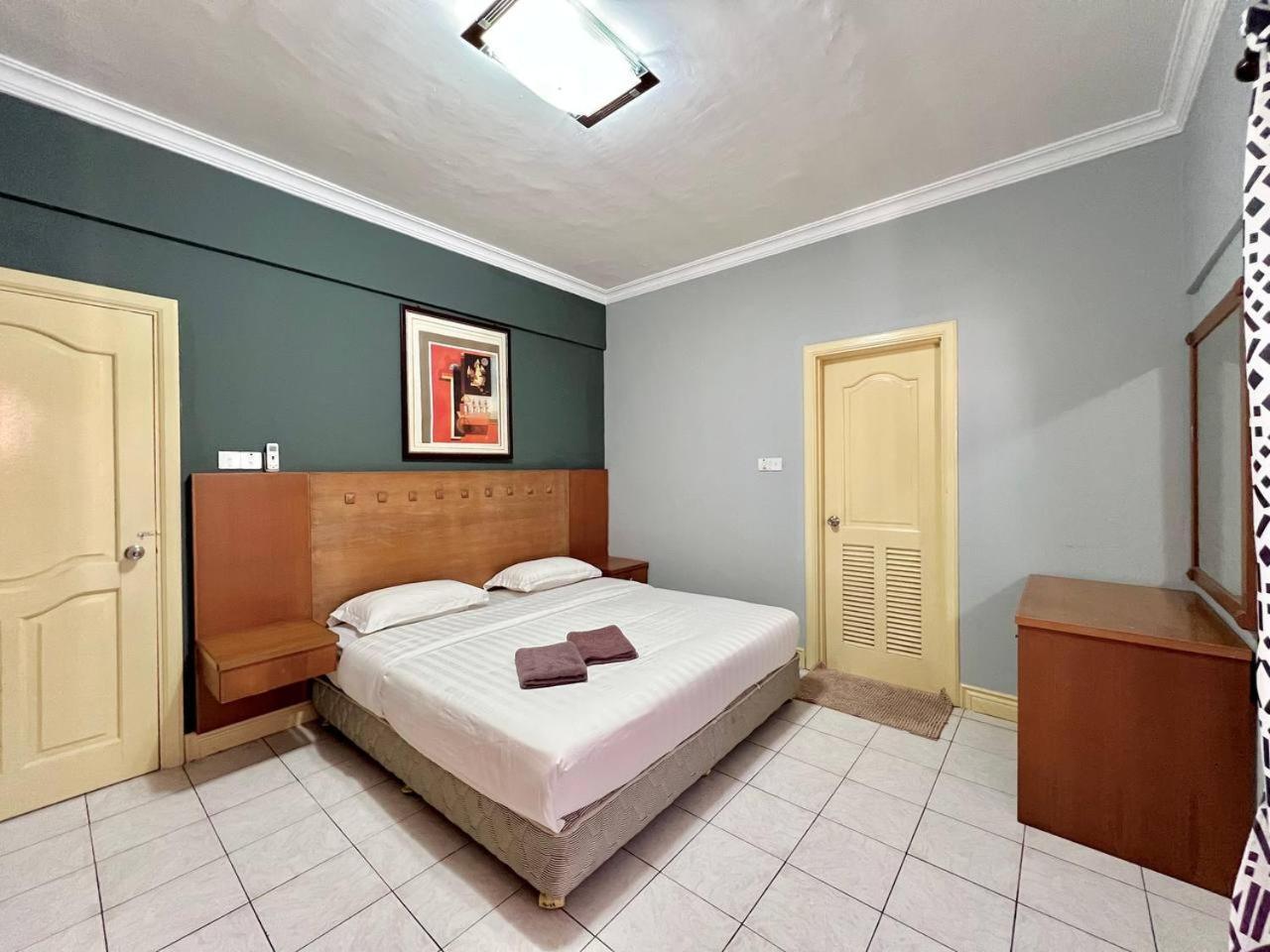 Marina Court Vacation Home 3 Bedrooms - Kota Kinabalu Ngoại thất bức ảnh
