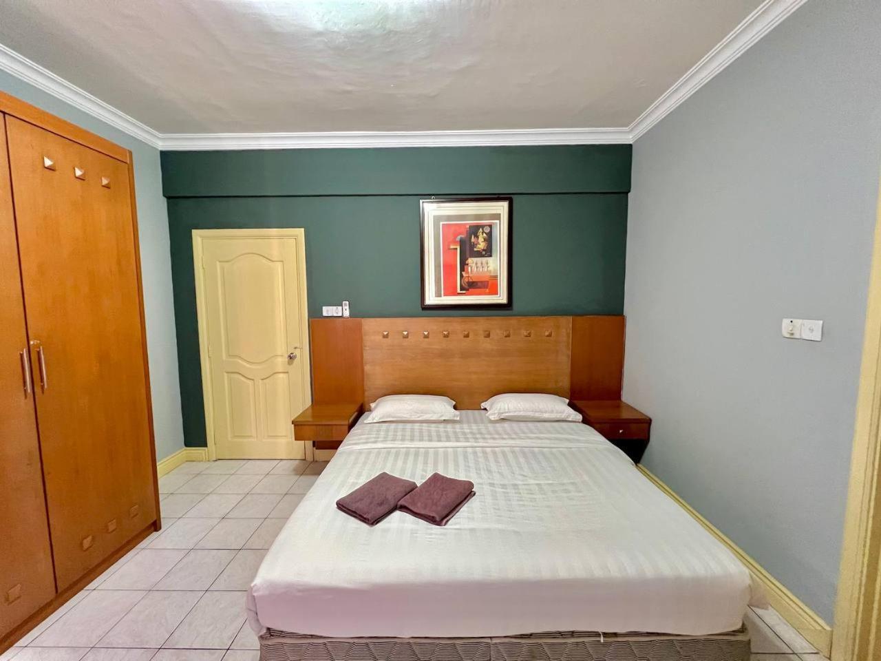 Marina Court Vacation Home 3 Bedrooms - Kota Kinabalu Ngoại thất bức ảnh