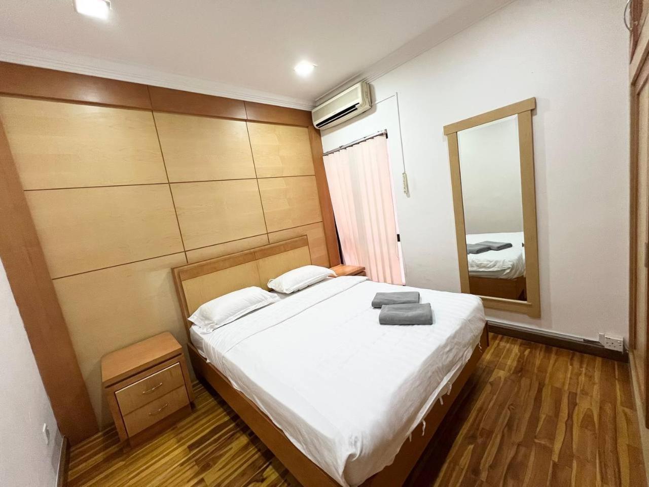 Marina Court Vacation Home 3 Bedrooms - Kota Kinabalu Ngoại thất bức ảnh